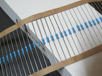 10 pcs VISHAY-BC 300R resistor MRS25 1% copper feet metal film imported original