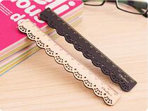 Shooting size props Japanese and Korean tools Vintage lace hollow carving log curve straight line dual-use ruler 15cm