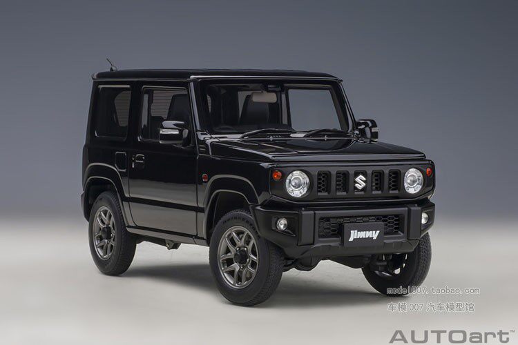 Модель машины 奥拓汽车模型吉姆尼1:18