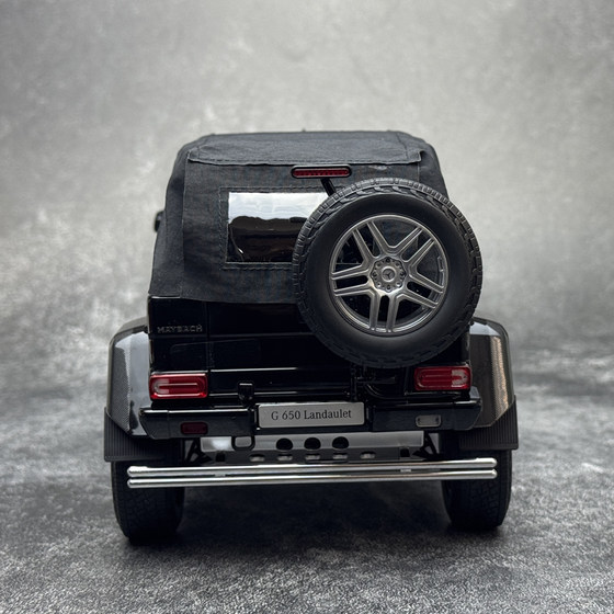 Ar 1:18 Mercedes-Maybach G650 Landaulet (W463) 2017 Alloy Full-Function Car Model