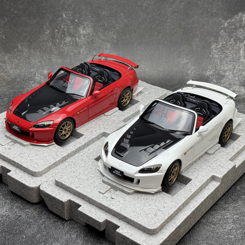 Motorhelix 1:18 Honda S2000 (Ap2) Mugen Car Model