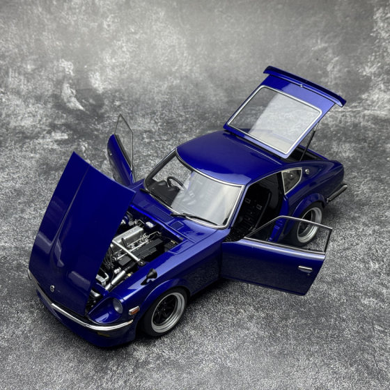 Autoart 1:18 Nissan Fairlady Z (S30) Demon Z Car Model