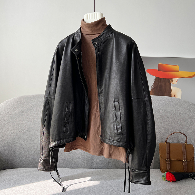 Popular Spring and Autumn New Style Haining Genuine Sheepskin Leather Jacket for Women, Stand Collar, Short, Loose, Batwing Sleeve, Casual
