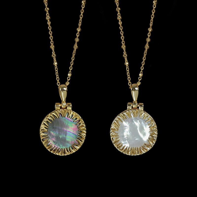 Sun God Old Money Style Natural Shell Mother-Of-Pearl Round Pendant Necklace for Women 2026 New Women's Accessories Clavicle Chain