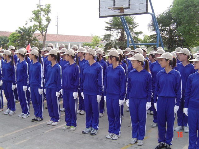 Needle-Knit Floral Pattern School Uniform for Male and Female Students, Military Training Shirt and Pants, Blue with Double White Stripes, Old-Style Sportswear Set Needle-Knit Floral Pattern School Uniform for Male and Female Students, Military Training Shirt and Pants, Blue with Double White Stripes, Old-Style Sportswear Set
