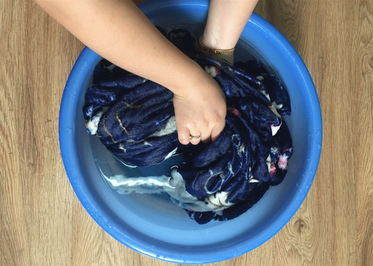 Áo choàng mùa thu và mùa đông cho nam và nữ dày lên đồ ngủ dài đôi áo choàng nhung san hô để tăng áo choàng dịch vụ gia đình áo choàng mùa đông nam giới