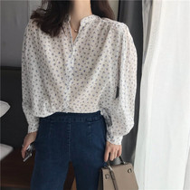 Now LINZICHIC_ (welfare clearance no return no change)Korea fresh floral collarless light shirt