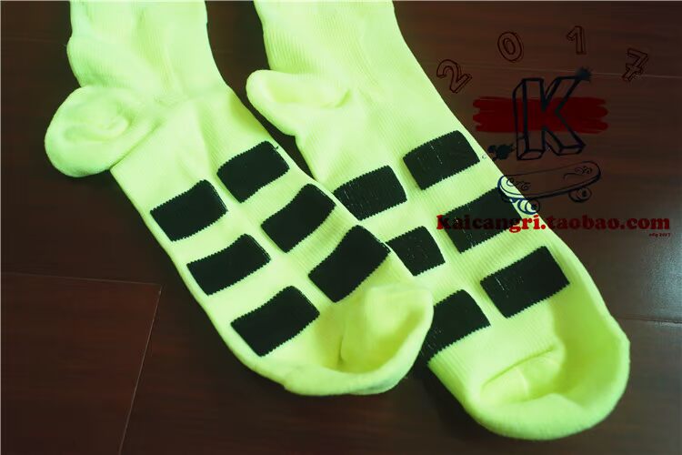 Mở kho ngày khô nhanh áp lực vải chạy vớ bóng đá bóng rổ vớ thể thao ống dài che bắp chân - Vớ thể thao tất thể thao