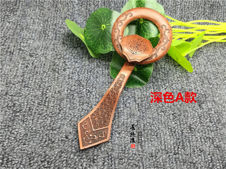 Taoist monk clothing Man clothing clothing buckle Ruyi buckle Ancestral clothing cassock hook ring Chicken wing wood clothing hook