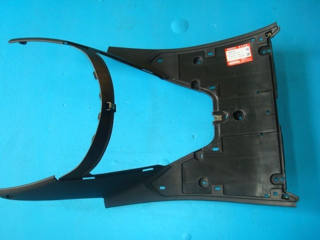 The locomotive housing applies the old section HJ125T rear guard plate HS125T T-2 foot pedal