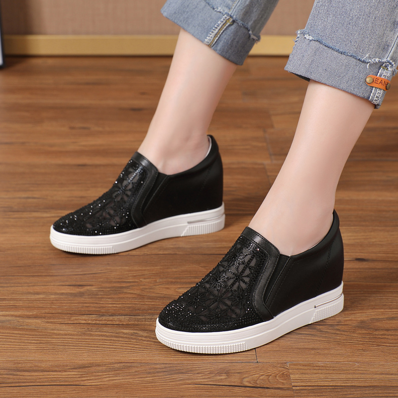2026 Summer Hollow Casual Women's Shoes with Hidden Heel, Diamond-Embellished Mesh Wedge Shoes, Breathable Soft Sole Loafers, Trendy