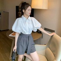 White Short Sleeve Blouse Womens Summer New Loose Design Sense Bubble Sleeve Shirt Casual Broadleg Shorts Two-piece Set