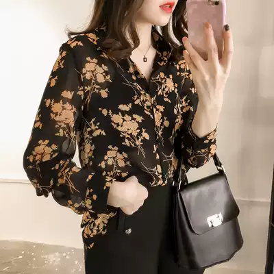 Chiffon long-sleeved shirt women's retro Hong Kong-style printed top design sense niche Western loose all-match floral shirt