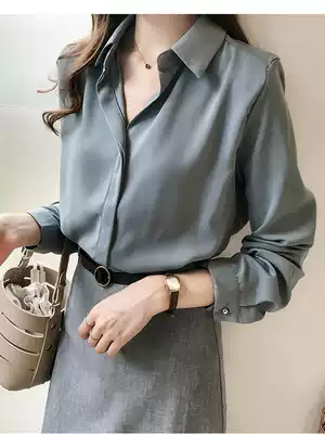 Chiffon shirt women's long sleeves Spring and Autumn 2021 new professional temperament shirt design sense Hundred heart machine top