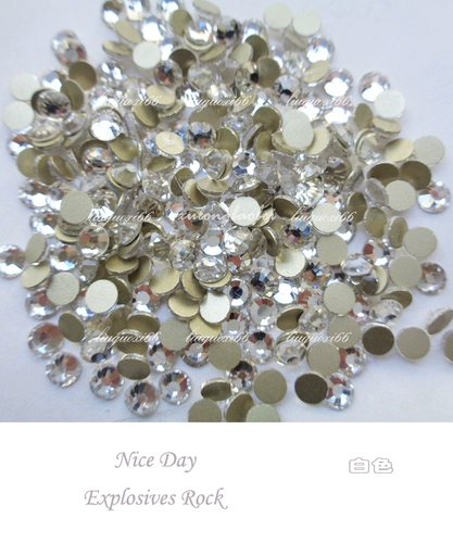 Специальная белая плоская казая.