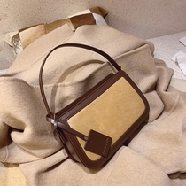 ITSK women's bag 2021 new tide shoulder messenger bag Joker French retro niche design baguette bag underarm bag