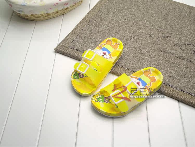 Pantoufles enfants en autre pour été - semelle mousse - Ref 1035337 Image 16