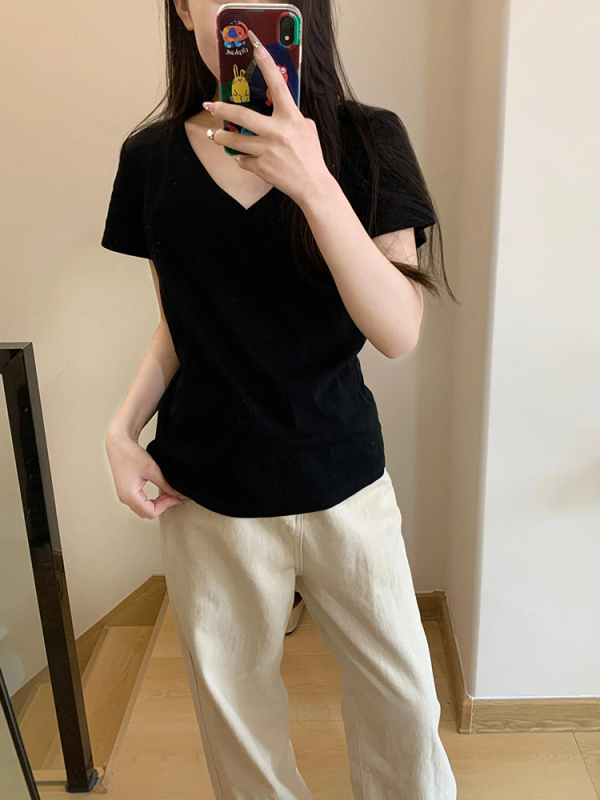 【Jolie by Zhu Li's Home】A Simple V-Neck Bamboo Cotton T-Shirt That Is Guaranteed to Be Perfect