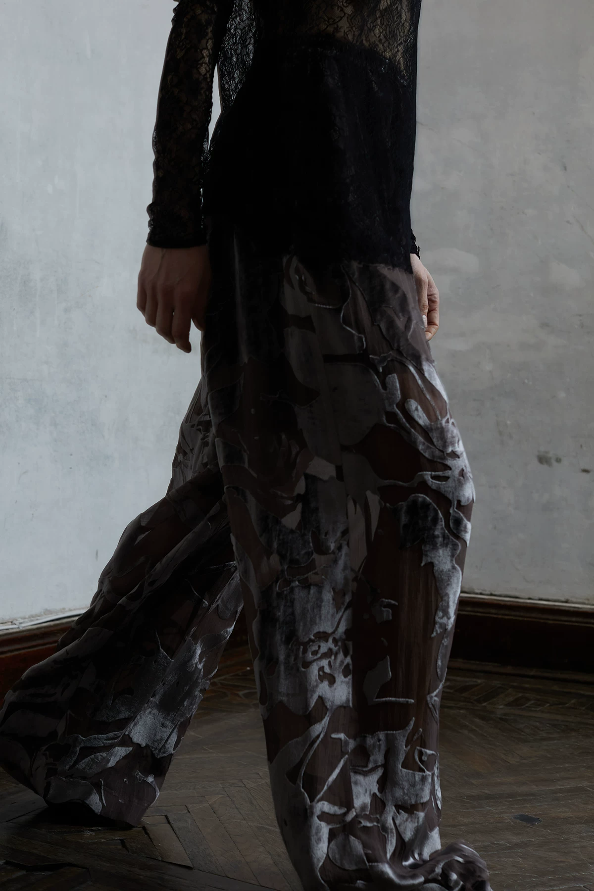 MIURA DESIGN 2024SS Silk Organza Flower Layered Sling Skirt Slack Wide Leg Pants Set