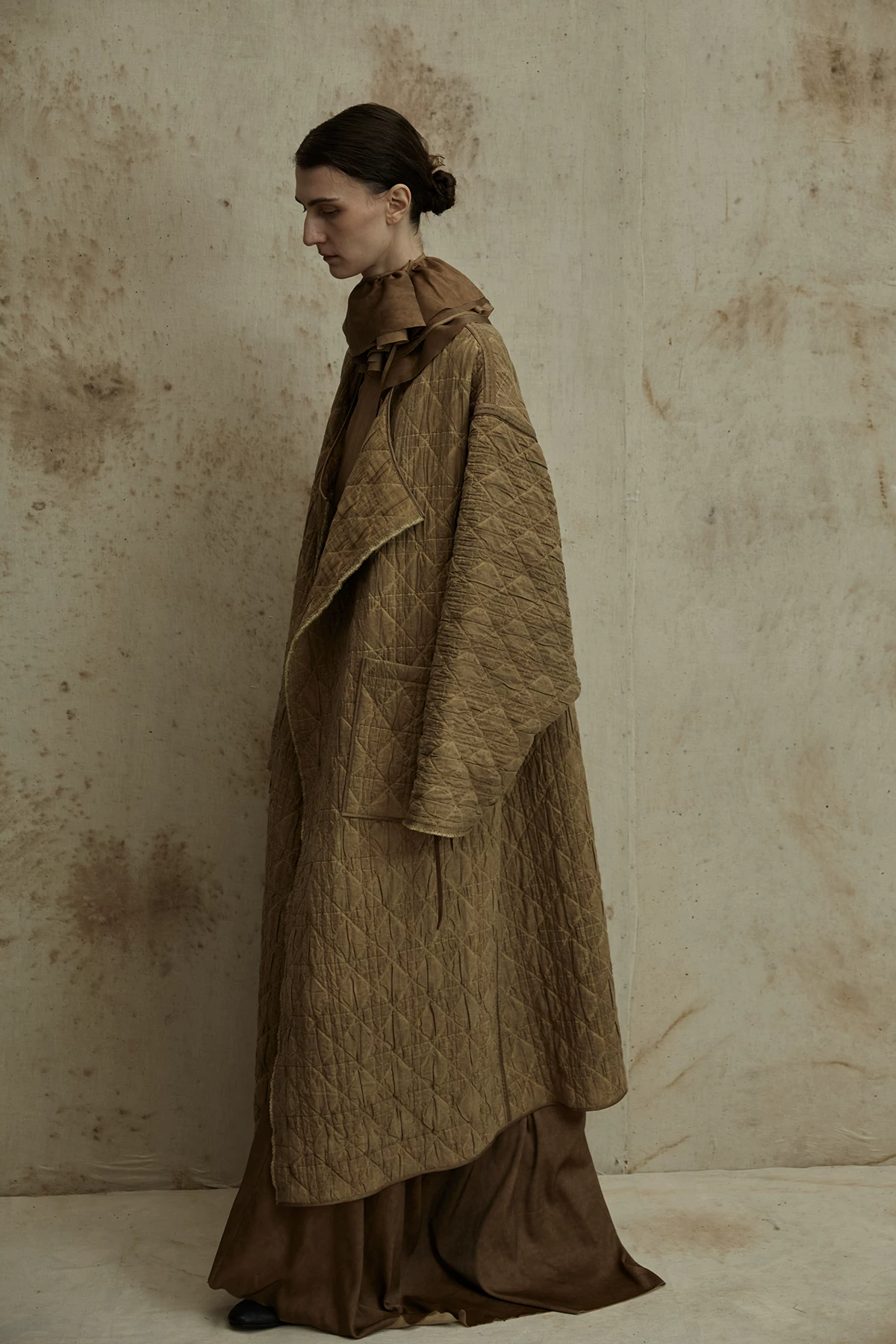 Miura Design 2023AW retro thick cotton -colored silhouette loose dirty dyeing coat