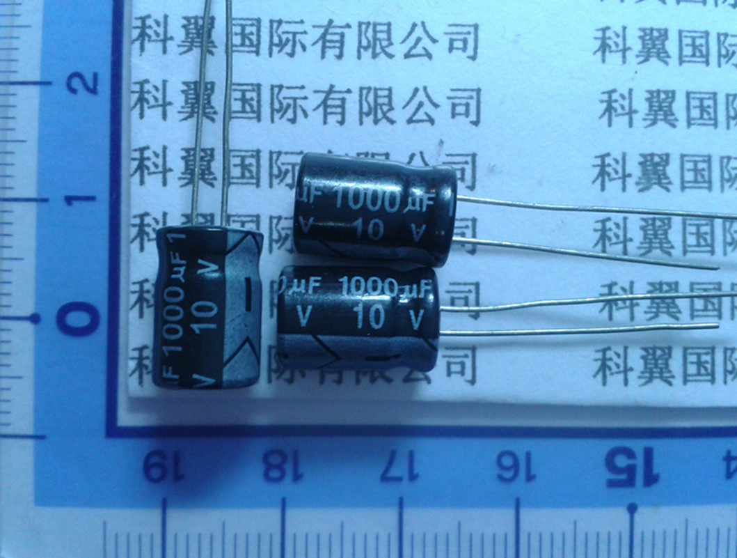 10V 1000UF computer motherboard dedicated electrolyte capacitor 1000UF 10V volume: 8X12