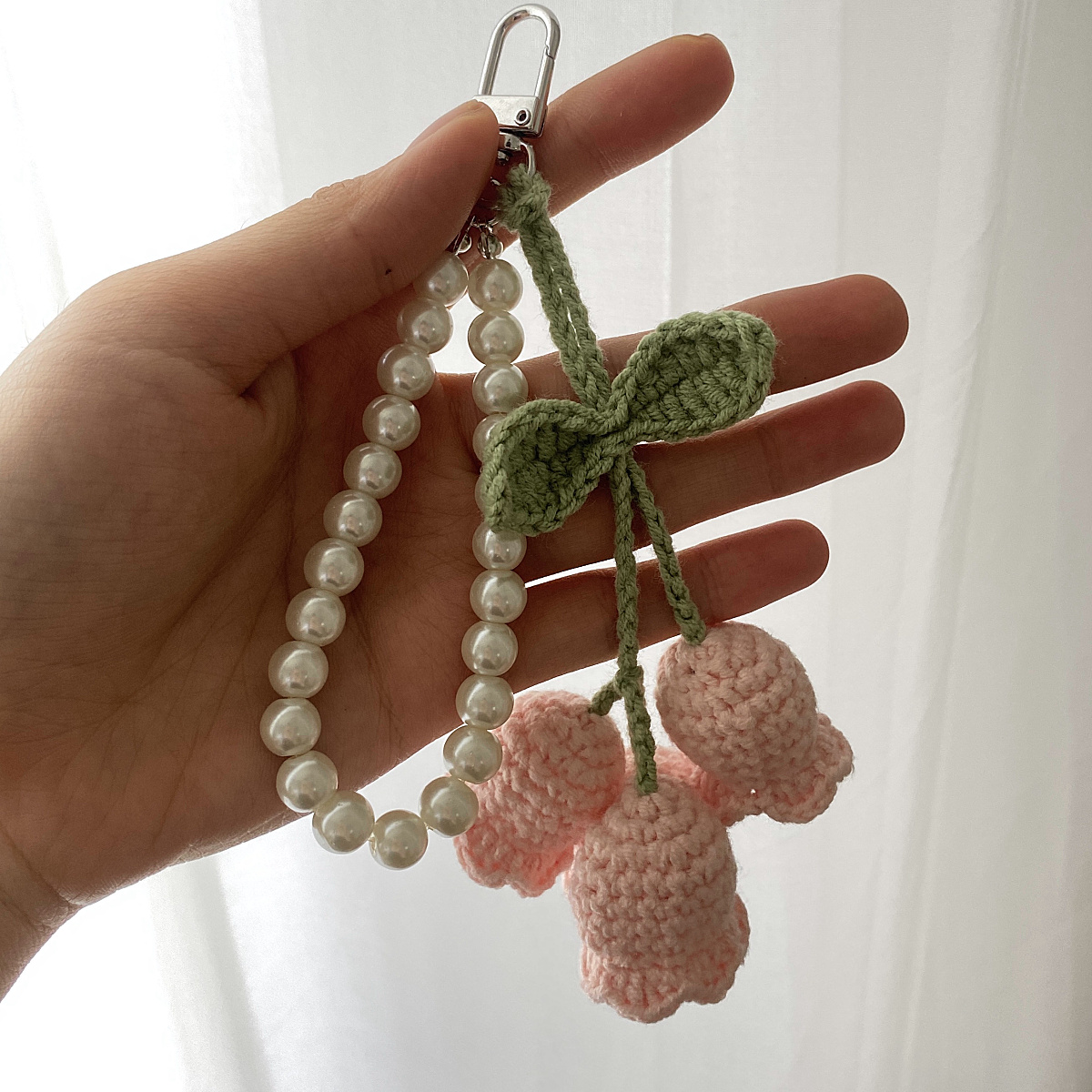 Cute Flower Yarn Women's Keychain display picture 2