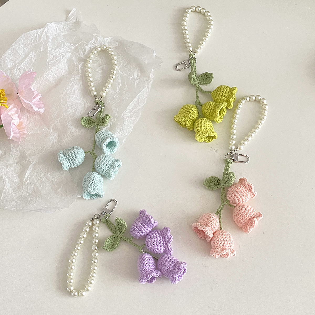 Cute Flower Yarn Women's Keychain display picture 10