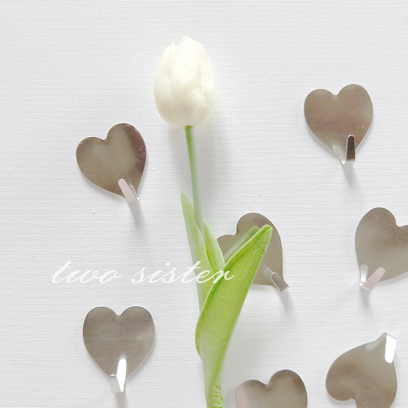Hook INS stainless steel minimalist love silver nail-free seamless sticky hook chic room decoration with love
