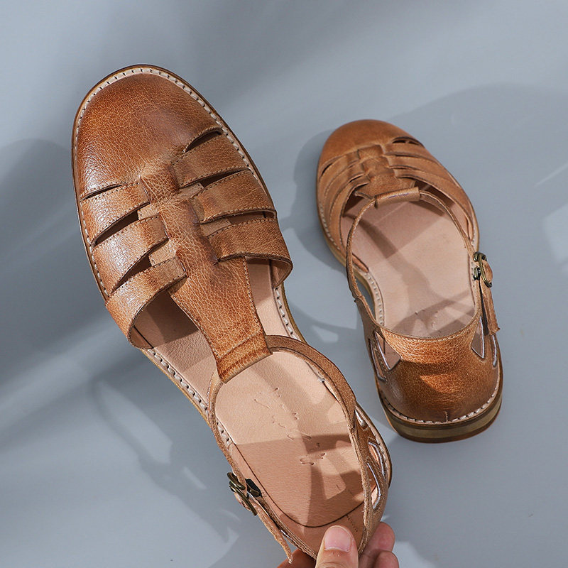 Original handmade retro cowhide French literary men's Roman sandals summer neutral flat-heeled toe casual sandals men