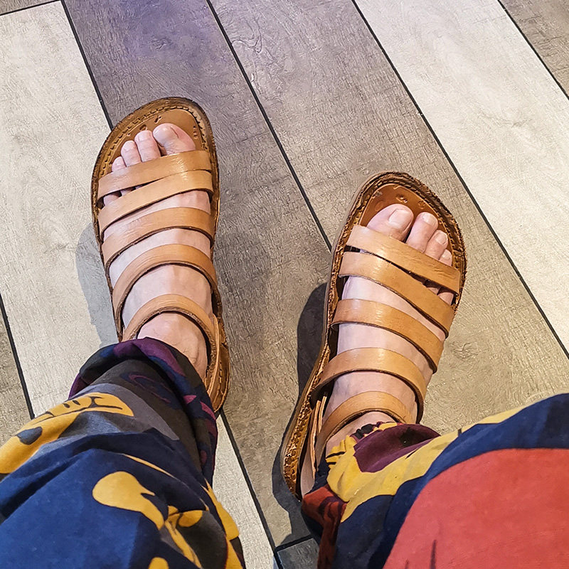 Original handmade leather retro Roman woven sandals men and women breathable personality flat bottom non-slip couple beach shoes trend - Taobao