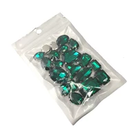 Изумрудные 20 форм являются случайными