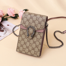 2021 new wild vertical leather mobile phone bag female messenger bag chain mini mobile phone bag small bag trend
