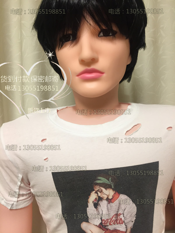 Japanese men and women use inflatable doll gay simulation human automatic pumping swing masturbation device semi-entity punching handsome guy