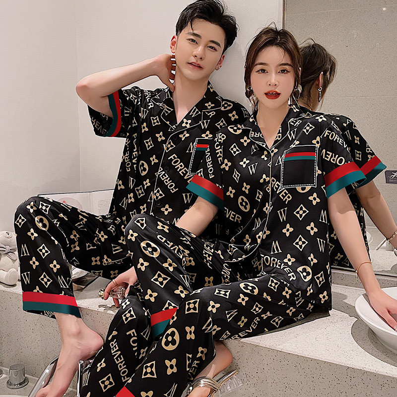 Men's Pajamas 2026 New Summer Ice Silk Short-Sleeved All-Season High-End Women's Autumn and Spring Couple Set Men's Pajamas 2026 New Summer Ice Silk Short-Sleeved All-Season High-End Women's Autumn and Spring Couple Set