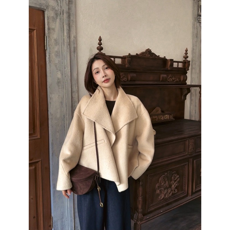 [Tang Youyou] 820g Heavy Alxa White Camel Wool Cape with Stand Collar, Double-Sided Wool Short Coat for Women