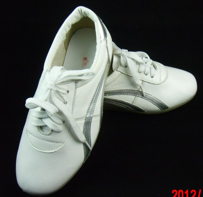Xingwutang Taijiquan shoes soft sheepskin Taiji shoes practice sports shoes men and women tendon bottom leather men and women