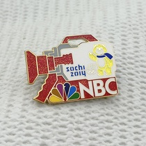 2014 Sochi Badge NBC Media Camera Medal Collection PIN 2206 Red