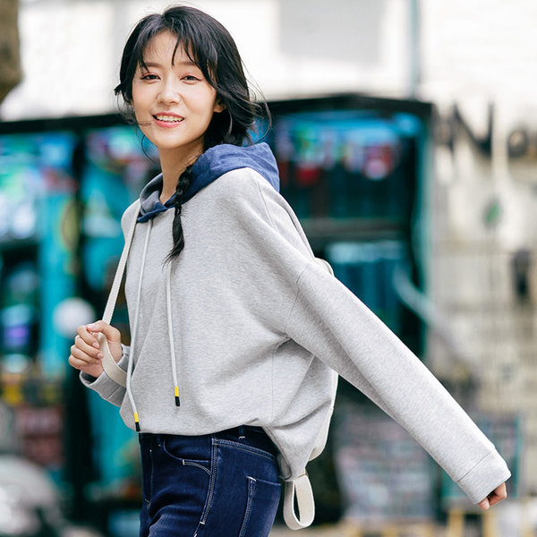 18年春季新款 茵曼 女式套头卫衣 天猫优惠券折后￥99包邮（￥179-80）2色可选