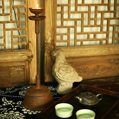 OLD OBJECTS IRON LAMP IRON OIL LAMP RETRO LIGHTING IRON LAMP TIGHTS COAL OIL LAMPS OLD CANDLESTICK OLD OIL LAMPS ANCIENT PLAY MISCELLANEOUS-Taobao