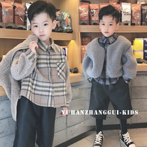 Boys coat autumn winter 2020 foreign air Korean version of tide cashmere baby plus velvet thick warm childrens sweater