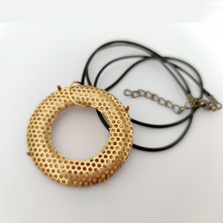 Circular pendant tray Hand Pearl - chest - screen brooch - pin - hole bra - bar handmade embroidery string bead - chest needle base