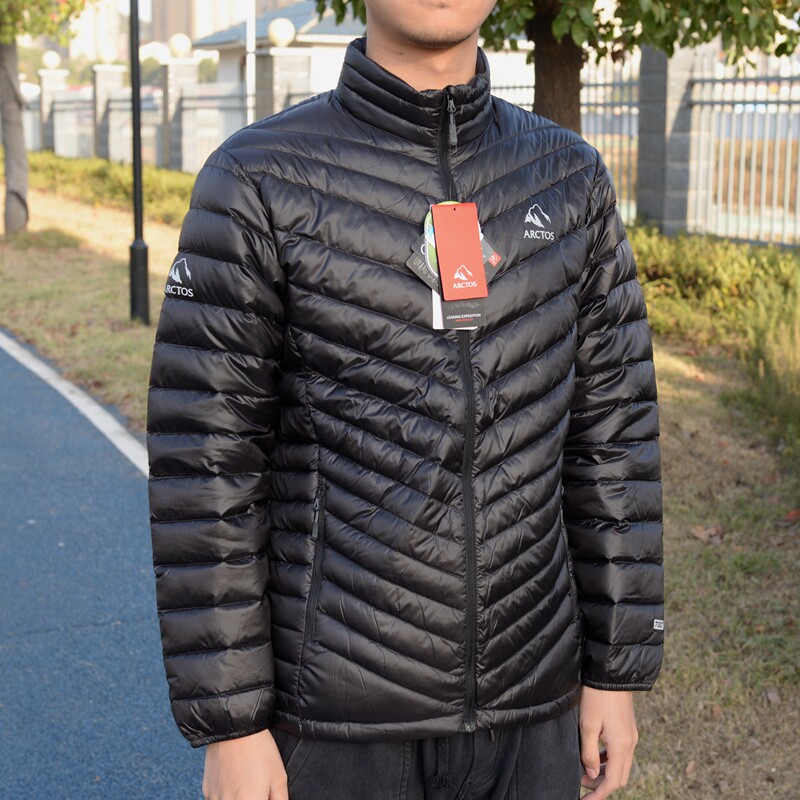 The new ARCTOS polar star men's and women's ultra-light storage warm water-repellent 700 poncho ribs down jacket