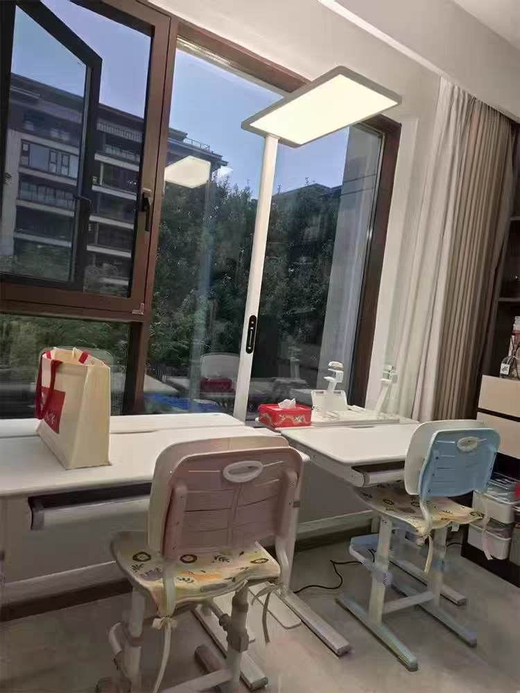护眼大路灯显色指数怎么看?有哪些热门灯具品牌?普通家庭怎么选?