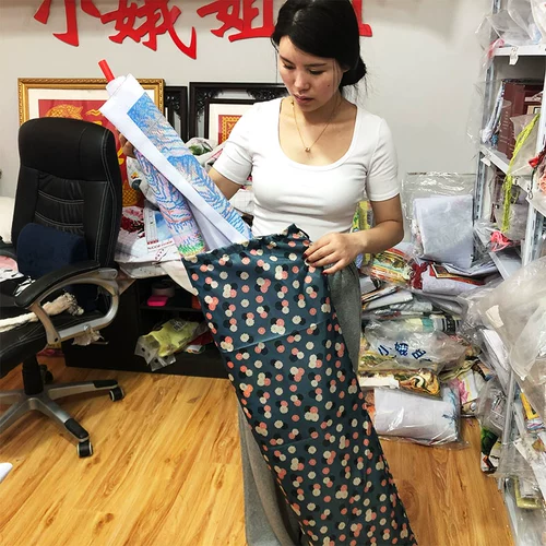 Cross -Cross -ударная сумка для хранения вышивающих вышивчиков.