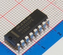 In-line MAX232CPE MAX232EPE RS-232 interface IC DIP-16