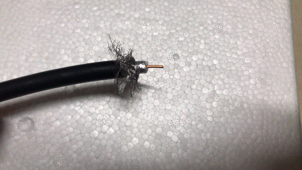 Cable TV coaxial cable 75-7 4 shielding national standard Gehua cable dedicated 300 meters into a roll