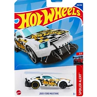 146 05 Ford Mustang White 22M