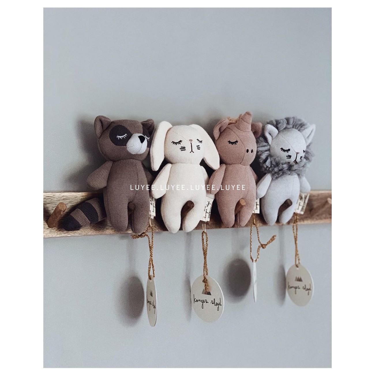 Spot on the spot) Danish konges slojd hand rattle doll cute doll small animal full moon