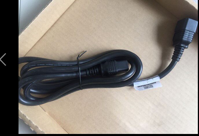 IBM 39M5389 2 5 m 16 A 100-240V C19 to IEC 320-C20 line