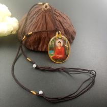Under the Bodhi tree Shakyamuni Buddha statue elliptical resin drop glue pendant safety pendant pendant can be customized